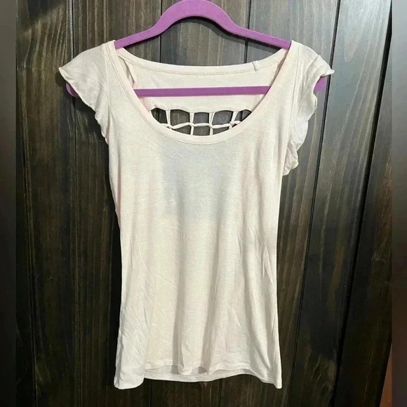 NWOT-Chaser Flounce Top with Lattice Back- Peach in color. Size M - Picture 2 of 6